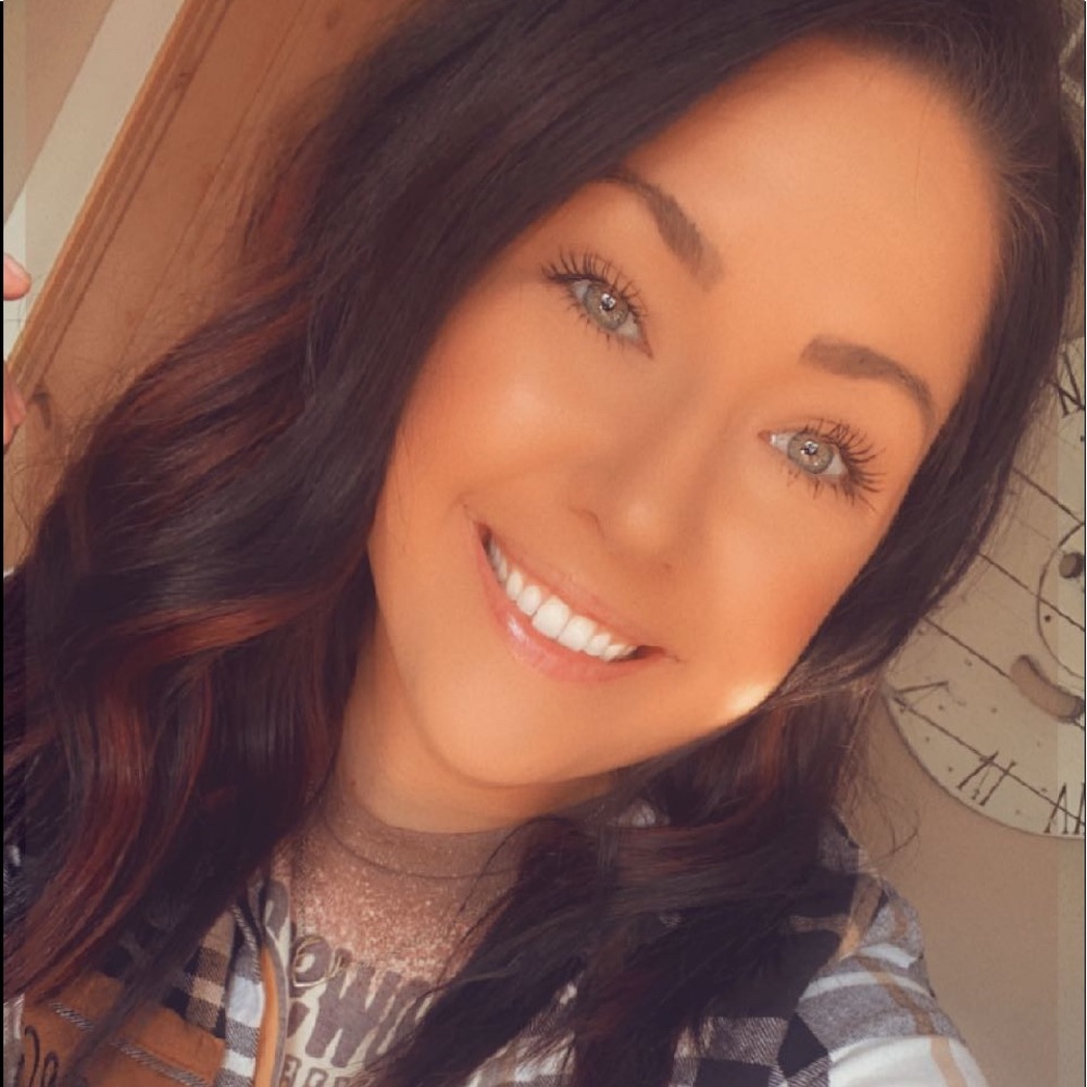 Meet your Posher, Taylor